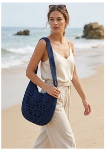 Sac à bandoulière bohème en crochet, design ajouré, sac de plage d'été, sac à main pour femme, usage quotidien, couleur beige, en coton, pour le shopping - Product Image 5
