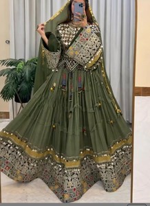 Traje Sharara Beige Tradicional Bordado para Mujer con Dupatta, Patrón de Lazos, Chifón, Algodón de Verano, para Bodas y Compromisos - Product Image 4