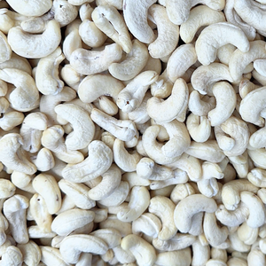 Factory Cheap Price Raw Cashew <b>Nut</b> Wholesale Cashew <b>Nuts</b> W320 Premium Vietnam Cashew <b>Nuts</b> With Free Tax - Product Image 1