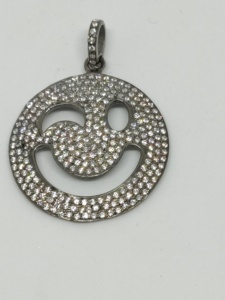 Winky Face Pattern Anhänger aus 925er Sterlingsilber mit Pavé-Diamanten, 30 x 30 mm - Product Image 4