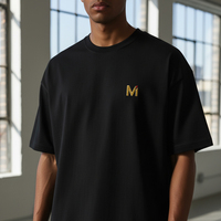 T-shirt surdimensionné en polyester 100% écologique à imprimé graphique anime, avec bordure contrastée, style japonais Harajuku, design de dessin animé pour hommes