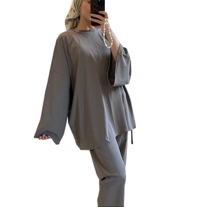 Maillot de bain sport à manches longues 2 pièces, Burkini islamique avec design frontal en cristal, bas à coupe haute, séchage rapide, maillot de bain modeste pour femme avec hijab - Product Image 2