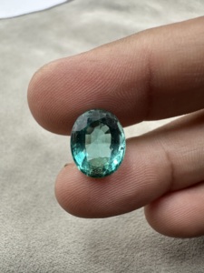 Super <b>Clean</b> Natural Zambian <b>Green</b> Oval Cut 5.48 carats Loose Gemstone For Jewelry Making - Product Image 4