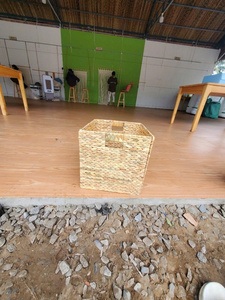 Cesta de Almacenamiento Cuadrada de Ratán Vietnamita Hecha a Mano VietChoice 30x30x30cm, Organizador Minimalista para Sala de Estar - Product Image 4