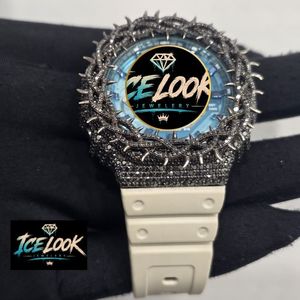 Reloj de Cuarzo de Acero Inoxidable de Lujo con Cristal de Zafiro, Esfera Azul, Correa con Pedrería, Edición Limitada, Visualización de Día/ Fecha - Product Image 2
