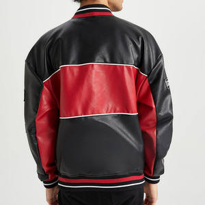 ผู้ผลิตเสื้อผ้าแบรนด์ OEM เสื้อเชิ้ตเดรสฤดูหนาวสำหรับผู้ชายแบบกำหนดเอง เป็นมิตรกับสิ่งแวดล้อม ระบายอากาศได้ดี แขนเสื้อหนัง PU แบบกำหนดเอง สไตล์เบสบอล - Product Image 2