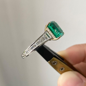 Anillo de Compromiso y Boda con Diamante Cultivado en Laboratorio, Corte Esmeralda, 4.90 Quilates, 14k, Lujoso, Certificado IGI, Regalo para Fiesta - Product Image 2