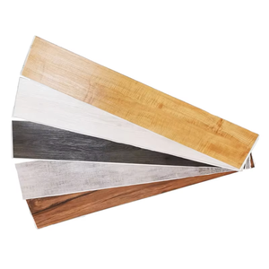 Solution de surface intérieure de luxe ATTFloor du Vietnam utilisant la technologie du revêtement de sol en vinyle imperméable (Échantillons disponibles) - Product Image 1