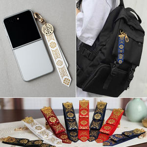 [Goyu] Porte-clés coréen traditionnel Danggi avec ruban et pompon, broderie dorée, en nylon, portable pour sacs et sacs à dos - Divers - Product Image 3