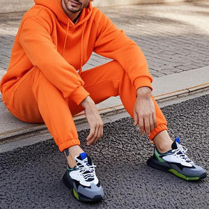 Conjunto Deportivo Premium para Hombre, Sudadera de Cuello Redondo y Pantalones Jogger de Felpa de Algodón, Personalizable OEM ODM, Ropa al Por Mayor - Product Image 4