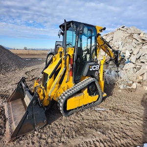 รถตักล้อยางตีนตะขาบ JCB 1CXT ขนาดเล็กมือสอง |   ระบบขับเคลื่อนสี่ล้อแบบไฮโดรสแตติก |   เครื่องจักรก่อสร้างขนาดเล็กสำหรับขาย - Product Image 4
