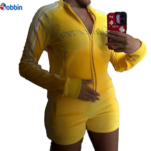 Conjuntos Deportivos Personalizados para Mujer con Logotipo, 2 Piezas, Tejido de Algodón con Rayas, Conjuntos Deportivos Urbanos con Logotipo Personalizado, Conjunto de Ropa Femenina de Manga Larga - Product Image 5