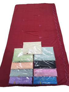 Châle en mousseline bordeaux brodé avec bordure perlée, écharpe ethnique pour femme, style quotidien, élégant hijab enveloppant - Product Image 4