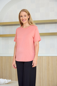T-shirt décontracté en coton pour femme, col rond, manches courtes, coupe classique, pour usage quotidien - Product Image 3