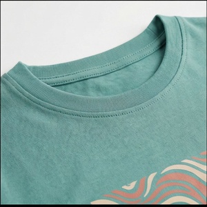 T-shirts pour femmes imprimés en couleur personnalisée, style streetwear tendance, avec logo couleur personnalisé 2025 - Product Image 4