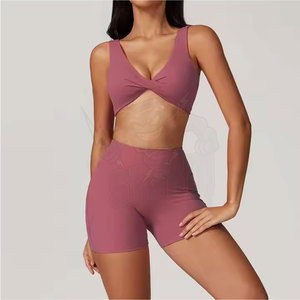 Shorts de cycliste et ensembles de yoga personnalisables avec logo, ensemble 2 pièces pour femmes, tenue d'entraînement d'été, soutien-gorge de yoga sans couture et legging, nouvelle collection 2026 - Product Image 1
