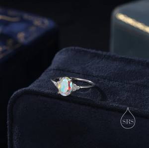 Anillo Ovalado AB Auroral CZ en Plata de Ley con Cristal que Cambia de Color, Diseño de Inspiración Vintage - Product Image 4