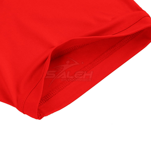 Polo de golf de bonne qualité avec tissu léger, design respirant et coupe extensible confortable pour une utilisation active - Product Image 5