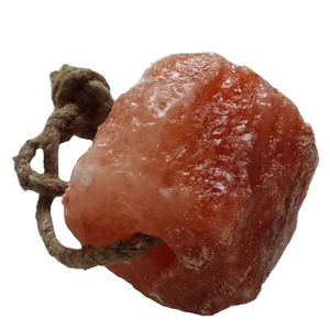 Bloque de Sal del Himalaya de Alta Calidad del Fabricante Directo, Secado en Forma de Cuerda, Alimento para Perros, Ganado y Caballos - Product Image 1