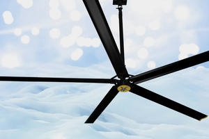 Ventilador de techo industrial moderno de gran diámetro con seis aspas aerodinámicas para ventilación de almacenes y comercios - Product Image 4