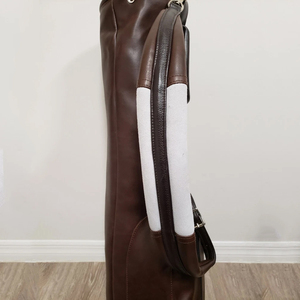 กระเป๋ากอล์ฟหนังแฟชั่นใหม่ ราคาสมเหตุสมผล ขายส่ง ดีไซน์หรูหรา วัสดุหนังกันน้ำ สำหรับทุกเพศ - Product Image 6