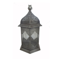 Lanterne à bougie suspendue en métal marocain argenté, avec dôme en filigrane, verre dépoli, motif étoile, anneau de poignée, décoration de table