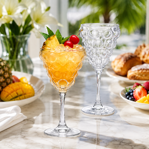 Verres à cocktail en borosilicate faits à la main de 310 ml, sans plomb, coupe Martini, verrerie de bar, réutilisables, vente en gros - Product Image 1