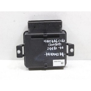 Módulo de Control de Freno de Estacionamiento Electrónico A6 4F 2004-2011 Usado OEM 4F0907801A - Product Image 4