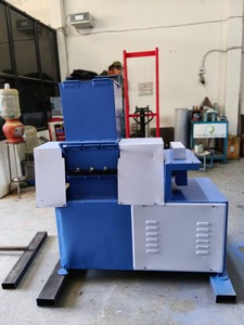Machine de broyage de plastique automatique industrielle très demandée pour le recyclage des déchets plastiques et la réduction de taille - Product Image 5