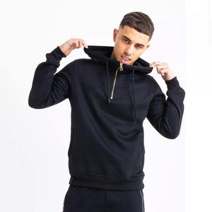 Conjunto de Sudadera con Capucha Negra para Hombre con Pantalones Cortos a Juego, Conjunto Informal de Color Sólido de Algodón Tejido para Otoño - Product Image 4