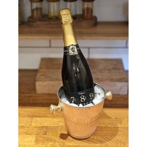 Seau à glace décoratif en cuivre à motif floral 5L pour servir les boissons, design luxueux et élégant, en métal - Product Image 1
