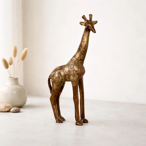 Estatua de Jirafa de Latón de 9 Pulgadas de Alto y 950 Gramos, Escultura de Animal Pulida, Color Personalizado, Marca Shubham para Decoración del Hogar - Product Image 4