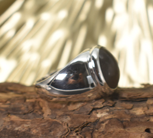 Anillo de piedra lunar negra con engaste de bisel, anillo de plata de ley 925 maciza para hombre - Product Image 2