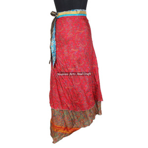 Robe tube licou réversible en soie vintage, style bohème chic, multicolore, confortable, pour l'été, tendance hippie - Product Image 4