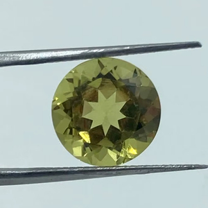 ควอตซ์สีเหลืองคุณภาพสูงสำหรับแฟชั่น หินธรรมชาติโปร่งใส 6.22 กะรัต สำหรับแหวนหรูหราและการทำเครื่องประดับ - Product Image 1