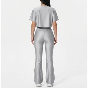 Nouvel ensemble de yoga élégant pour femmes, ensemble de yoga personnalisé avec logo, ensemble de yoga respirant et à séchage rapide pour femmes, ensembles de fitness pour femmes - Product Image 1