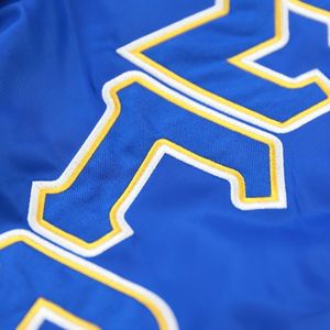 เสื้อแจ็คเก็ตบอมเบอร์ Sigma Gamma Rho SGRHO สีน้ำเงินรอยัล 100% โพลีเอสเตอร์ ปักลายตราสัญลักษณ์ กันน้ำ กันลม สำหรับชมรมนักศึกษากรีก - Product Image 3