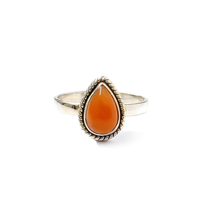 Bague de mode en cornaline de 2,5 grammes avec sertissage en forme de poire - Product Image 3