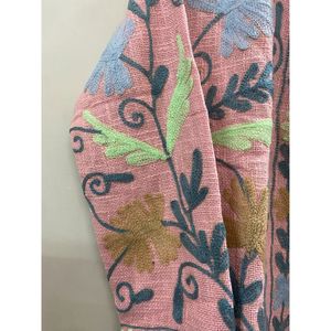 Veste courte brodée en coton TNT Suzani bohème, coupe-vent, respirante, écologique, motif floral, cadeau automne/hiver pour elle - Product Image 2
