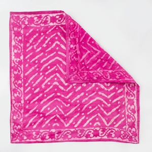 Bandanas en tissu carré 100% coton personnalisé coloré en coton de haute qualité pour femmes et hommes Bandana de couvre-chef imprimé personnalisé - Product Image 4