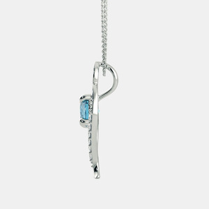 Collar con Colgante de Diamante Cultivado en Laboratorio con Topacio Azul y Oro Blanco - Product Image 4