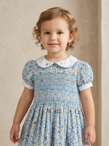 Usine OEM/ODM au Vietnam, vente en gros, prix personnalisé, robe pour bébé fille, bleu floral, faite à la main, smockée, manches courtes, coupe trapèze, 100% coton - Product Image 2