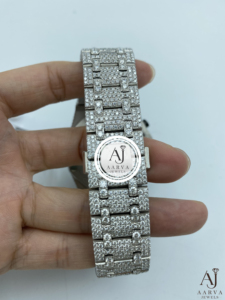 AARVA JEWELS Montre de luxe pour femme avec diamants, bracelet en acier inoxydable, quartz analogique, boîtier rond de 38 mm, cadran saphir, fermoir papillon - Product Image 5