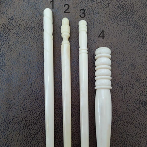 Agujas de Hueso Naturales Pulimentadas Ecológicas Blancas de 7cm para Tejer, Bordar, Coser, Manualidades y Decoración Festiva - Precio - Product Image 1