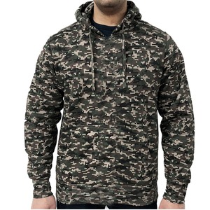 Sweat-shirt à capuche homme coupe ajustée, imprimé camouflage numérique, en polaire vierge, chaud pour l'hiver, noir camouflage, avec impression de logo personnalisé, vente en gros - Product Image 1