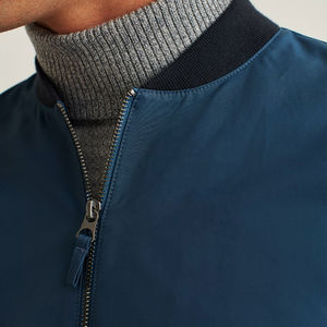 Chaquetas Bomber de Satén de Alta Calidad para Hombre, Color Sólido, Estilo Urbano, Resistentes al Viento y Transpirables para Invierno - Product Image 4