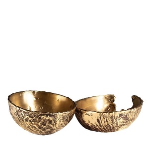 Plats et bols de service, vaisselle, bols de service design, finition artisanale, design rustique, décoration intérieure, matériau solide - Product Image 1