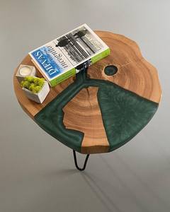 Mesa de Centro de Resina Ecológica Pintada a Mano y Personalizable con Borde Natural de Madera y Diseño de Río - Product Image 2