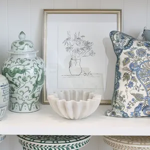 Décoration Florale Minimaliste Contemporaine en Marbre, Arrangement de Table Translucide 100% Fait Main pour Salon - Product Image 2