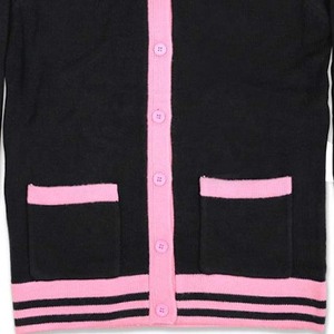 Cárdigan de Punto para Mujer, Manga Larga, Cuello en V, Estilo Preppy, Parches Negros, Rosas y Verdes, Cierre de Botones en Contraste de Color, Totalmente Personalizado - Product Image 2